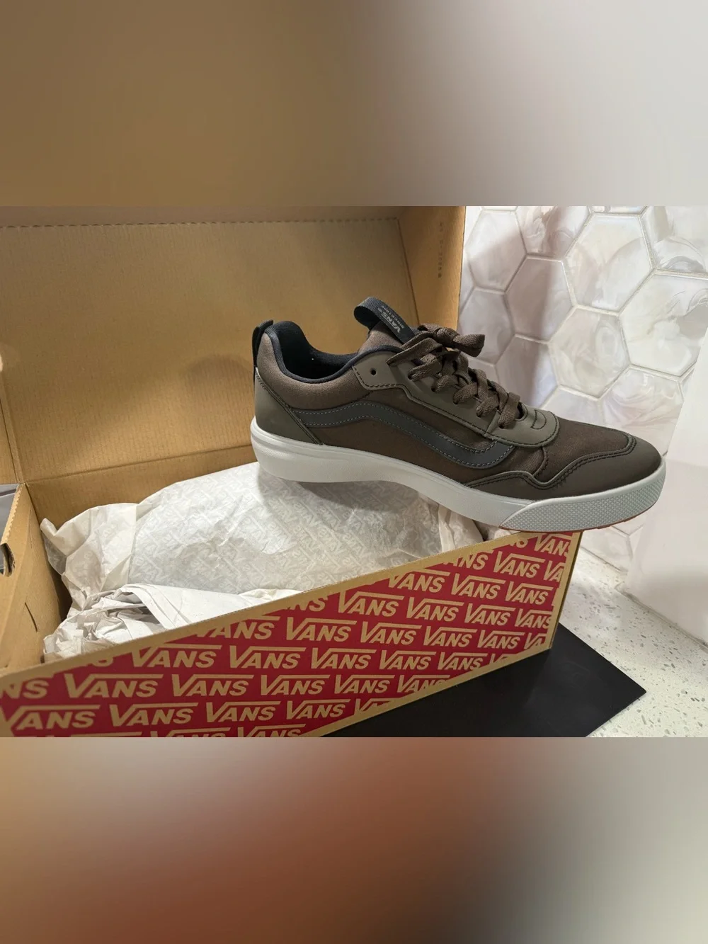 Vans Mens  Range EXP Sneaker Low Reflective Coal Brown Colorway Sz 11.5 New Box